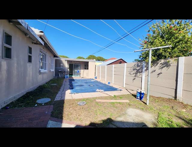 4 BEDROOM HOUSE RENTED IN THORNTON